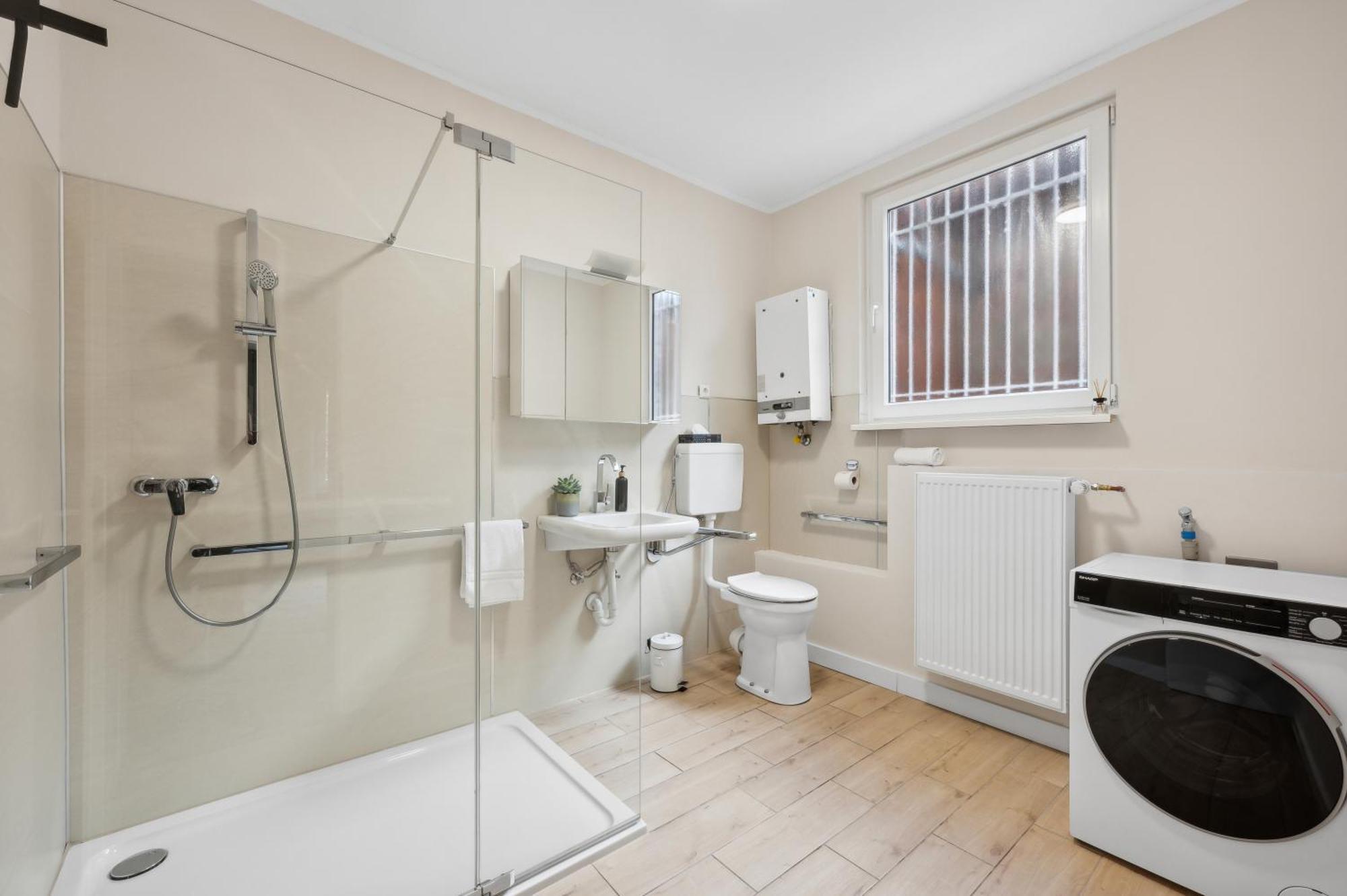 Altstadt Apartment Am Wasser Mit Parkplatz Und Riesigem Garten Bad Kreuznach Esterno foto