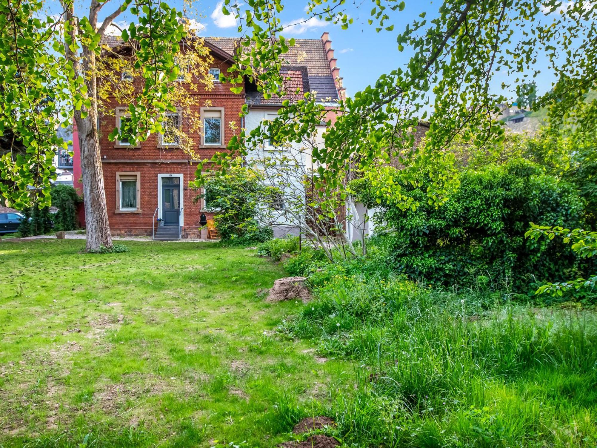 Altstadt Apartment Am Wasser Mit Parkplatz Und Riesigem Garten Bad Kreuznach Esterno foto